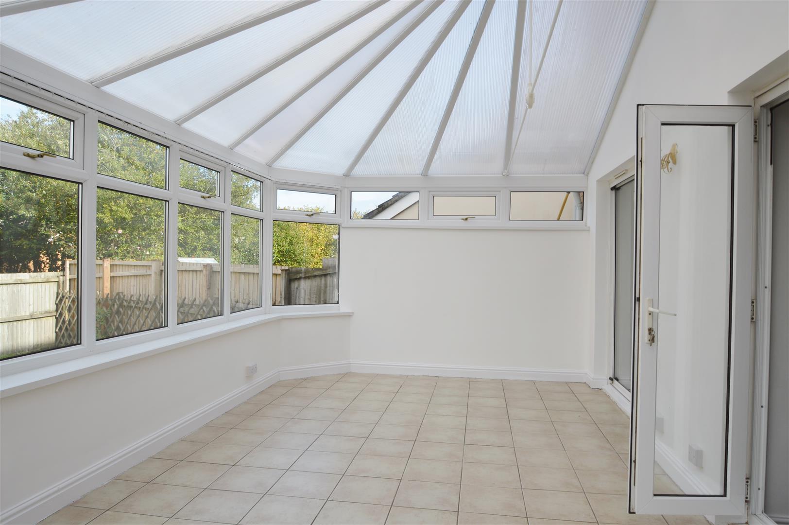 2 Maes Y Wennol, Miskin, RCT, CF72 8SB